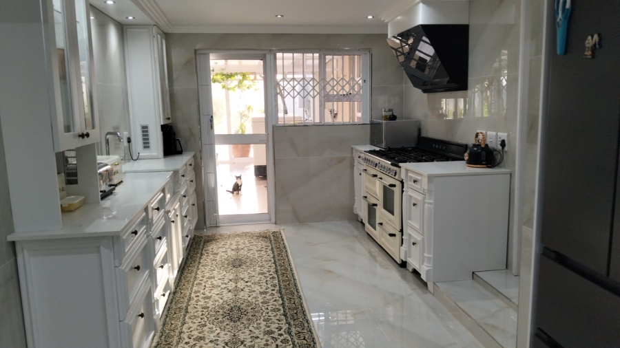 10 Bedroom Property for Sale in Klawer Western Cape